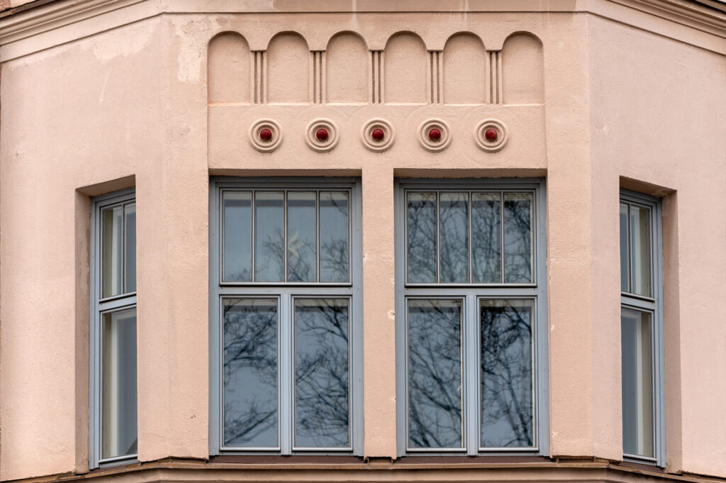Merikatu 9 julkisivusaneeraus