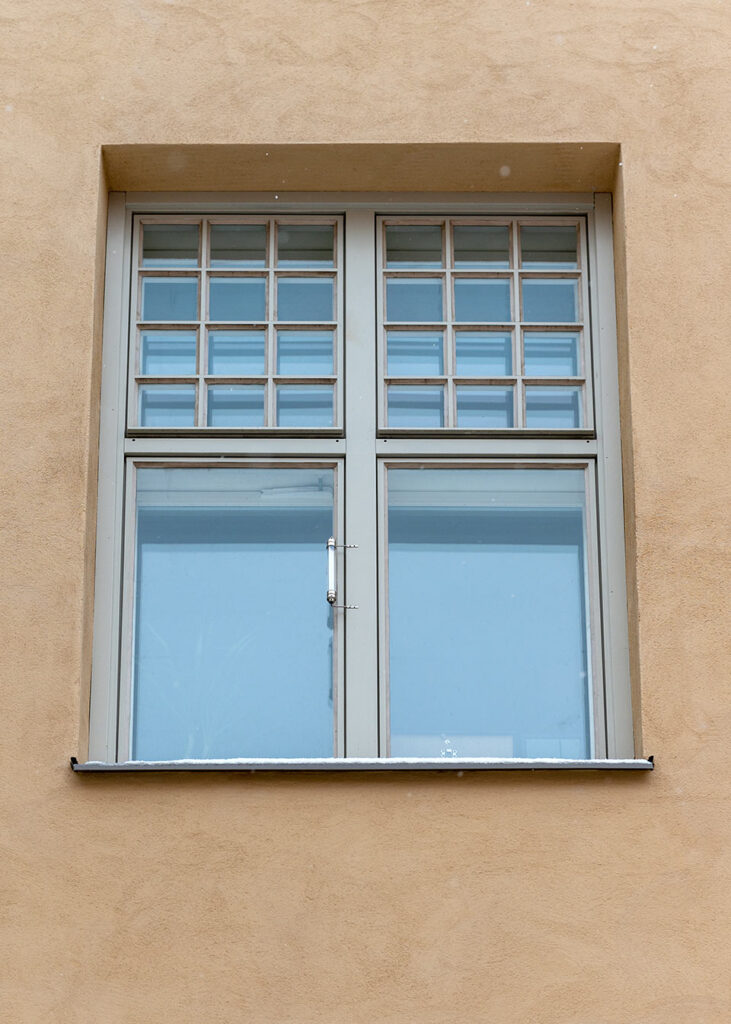 Runeberginkatu 6a julkisivusaneeraus