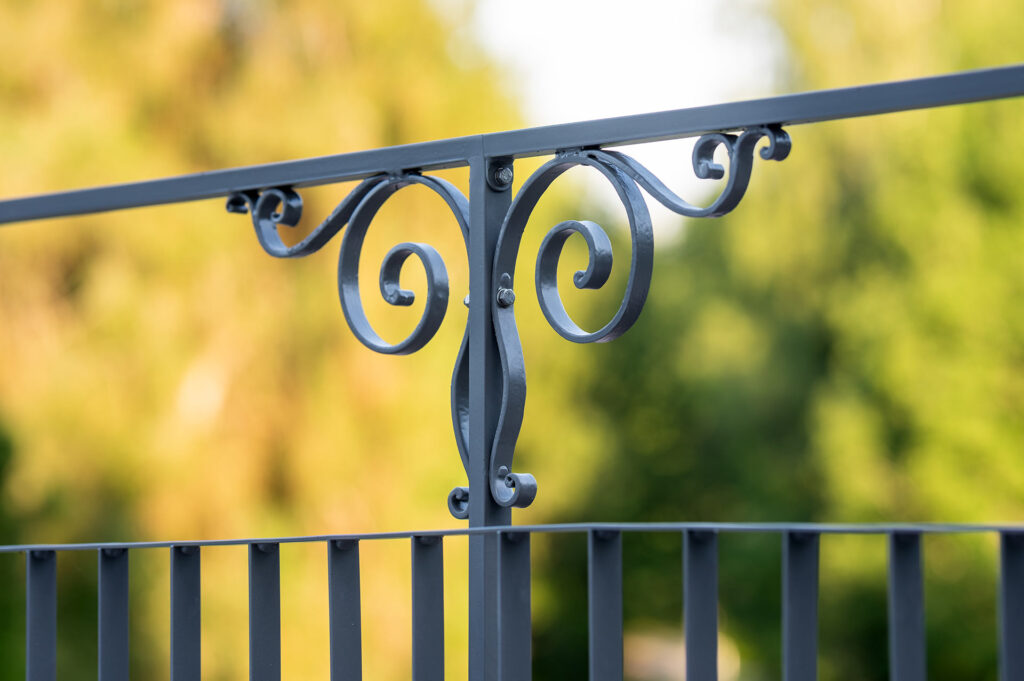 Kuninkaantie 43 saneeraus