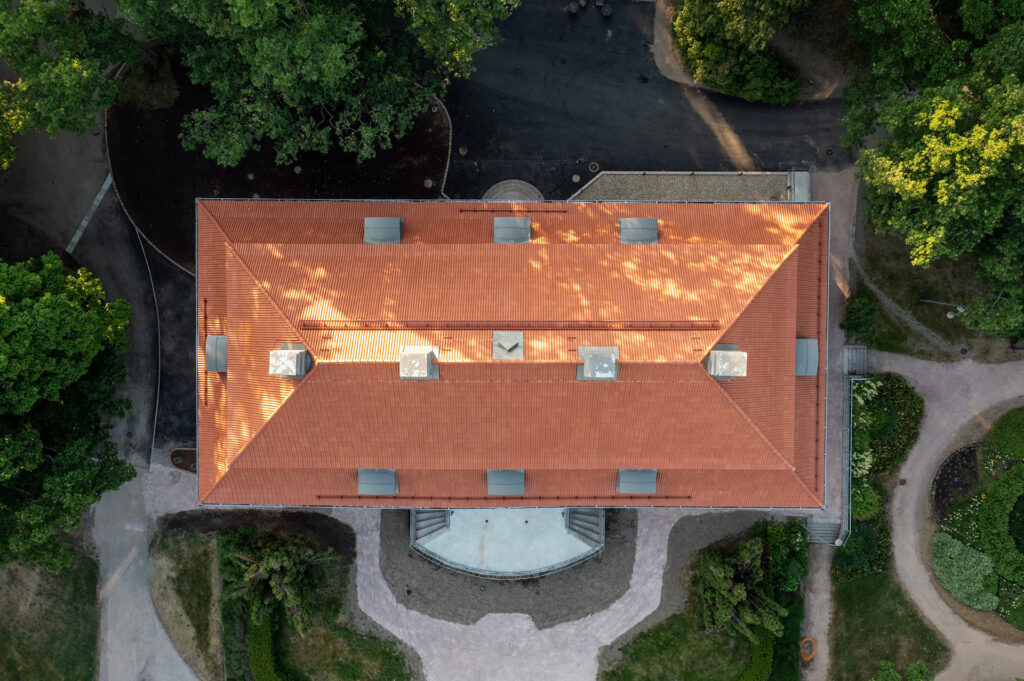 Kuninkaantie 43 saneeraus