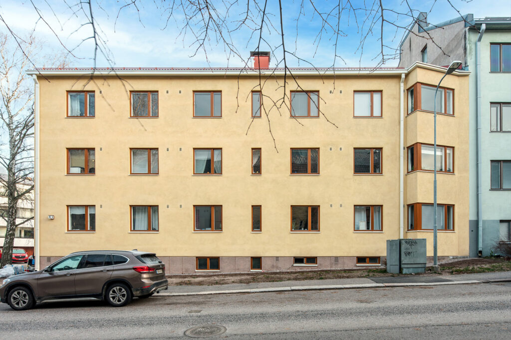 Saunalahdenkatu 6 julkisivusaneeraus