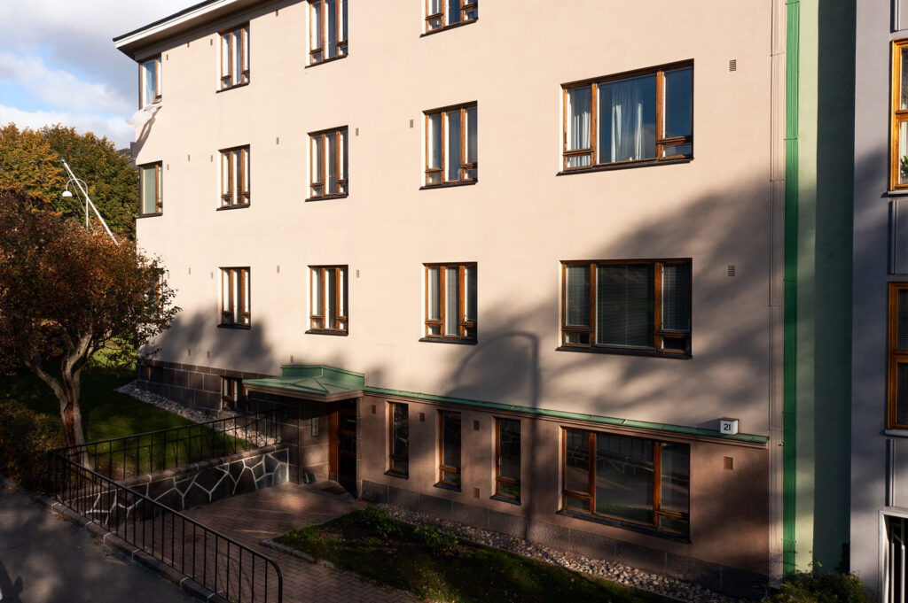 Väinämöisenkatu 21