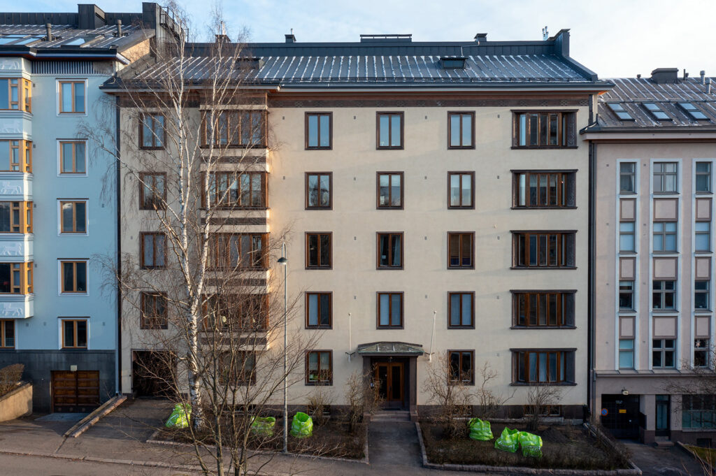 Välskärinkatu 3 Julkisivusaneeraus