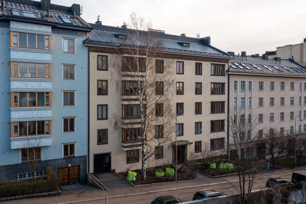Välskärinkatu 3 Julkisivusaneeraus