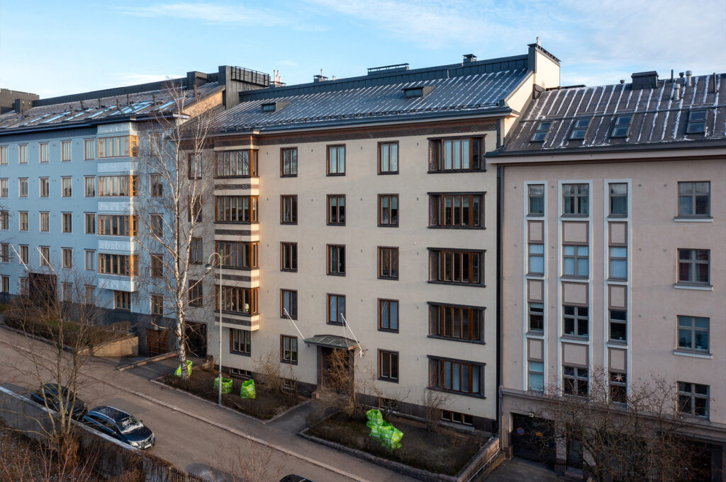 Välskärinkatu 3 Julkisivusaneeraus