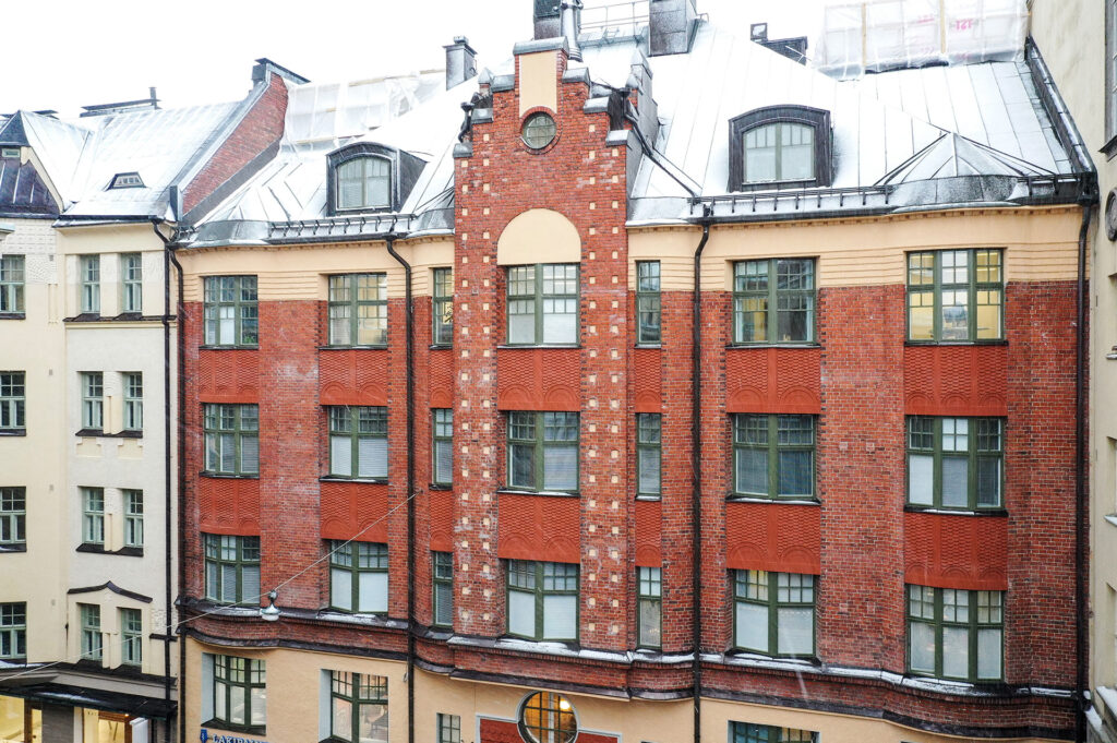 Yrjönkatu 23 julkisivusaneeraus