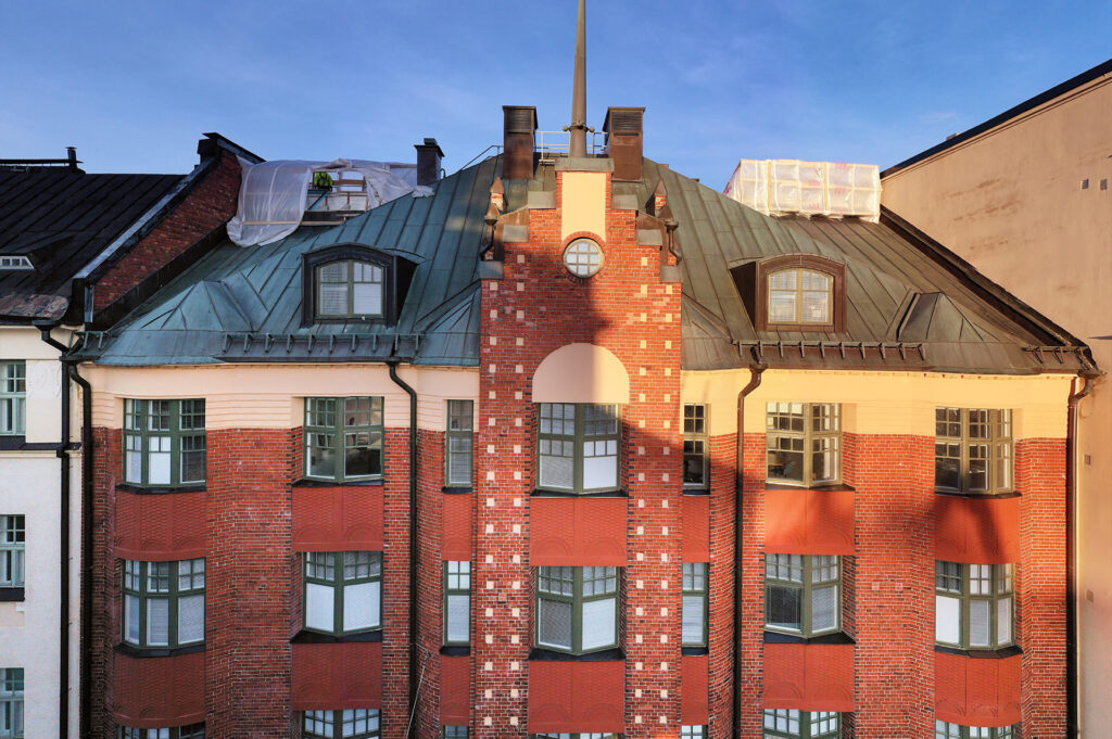 Yrjönkatu 23 julkisivusaneeraus
